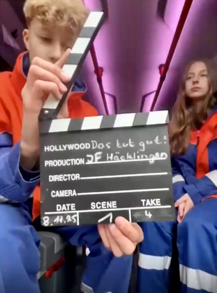 Die Jugendfeuerwehr Häcklignen wirbt für einen neuen Verkaufsstand